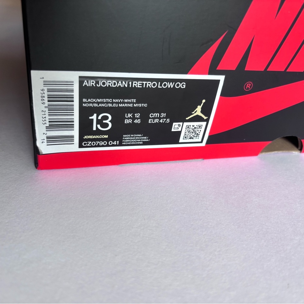 Jordan 1 Retro Low OG Mystic Navy Mens Size 13 CZ0790-041 Nike Sneakers - Picture 10 of 11
